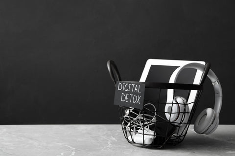 Digital Detox: Reclaiming Your Time and Mental Space